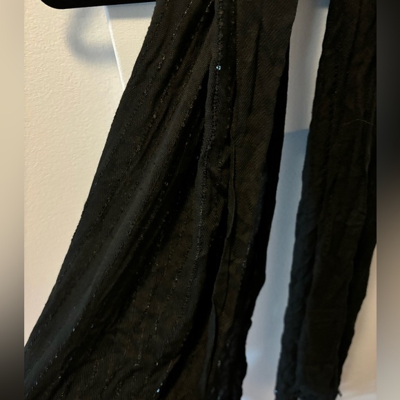 Sparkly Black Scarf - Picture 3 of 3